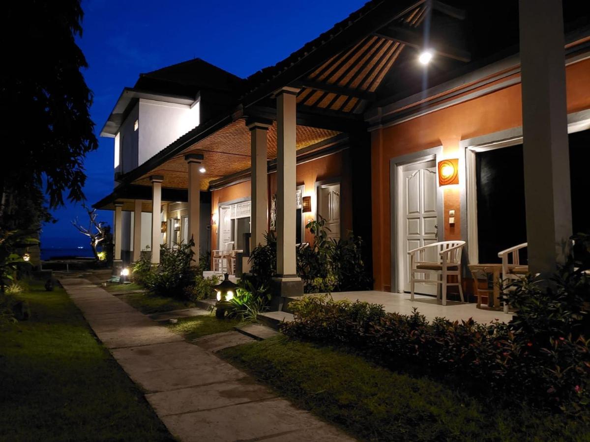 Utama Villas Beach Front Candidasa Exterior photo
