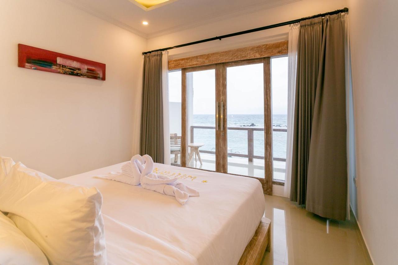Utama Villas Beach Front Candidasa Exterior photo
