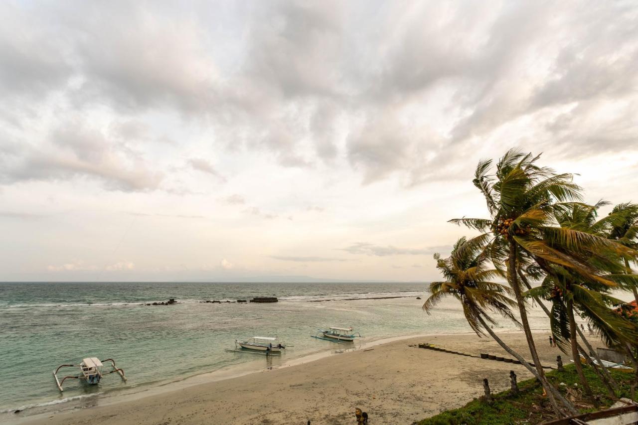 Utama Villas Beach Front Candidasa Exterior photo